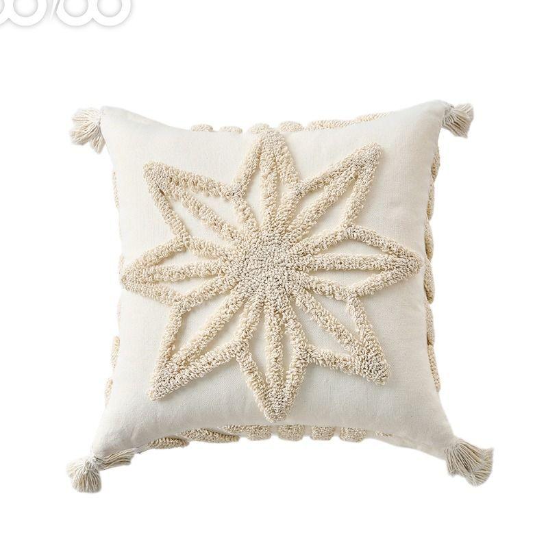 Delicate Tufted Embroidery Pillowcase Super Soft Boucle Velvet Cushion Cover Luxury Plush Textured Pillow Cover