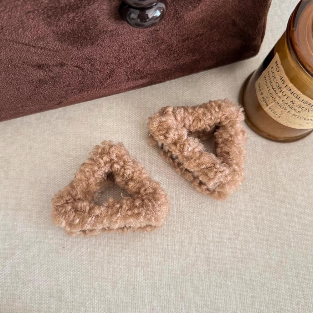 Pure Color Plush Small Hair Claw Cute Mini Grasp Clip Temperament Winter Hair Accessories Girls