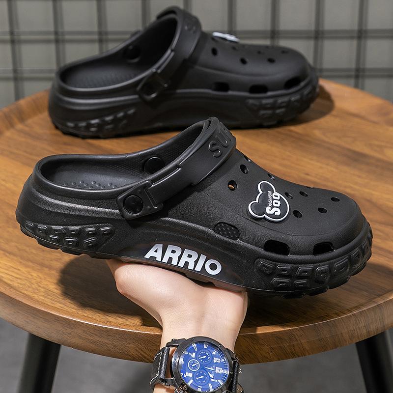 One Piece Is Sent On Behalf of Others, Hole Shoes, Men's Summer Wear, Thick-soled Shit-stepping Bag Head, Coconut Sports, Outdoor Beach Shoes.