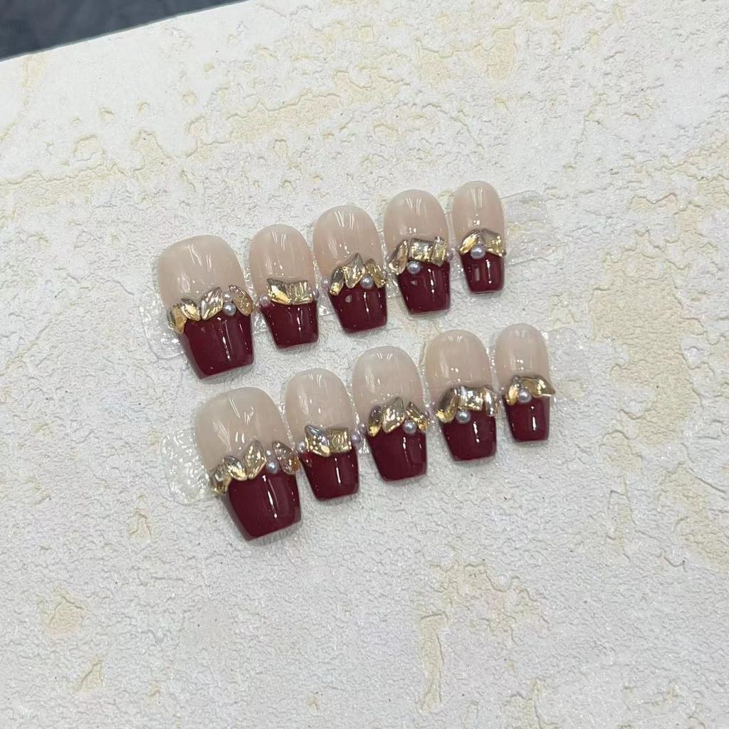 New Year's Manicure Hand-wearing Nails Handmade Wine Red New Year's Manicure French Flash Champagne Diamond