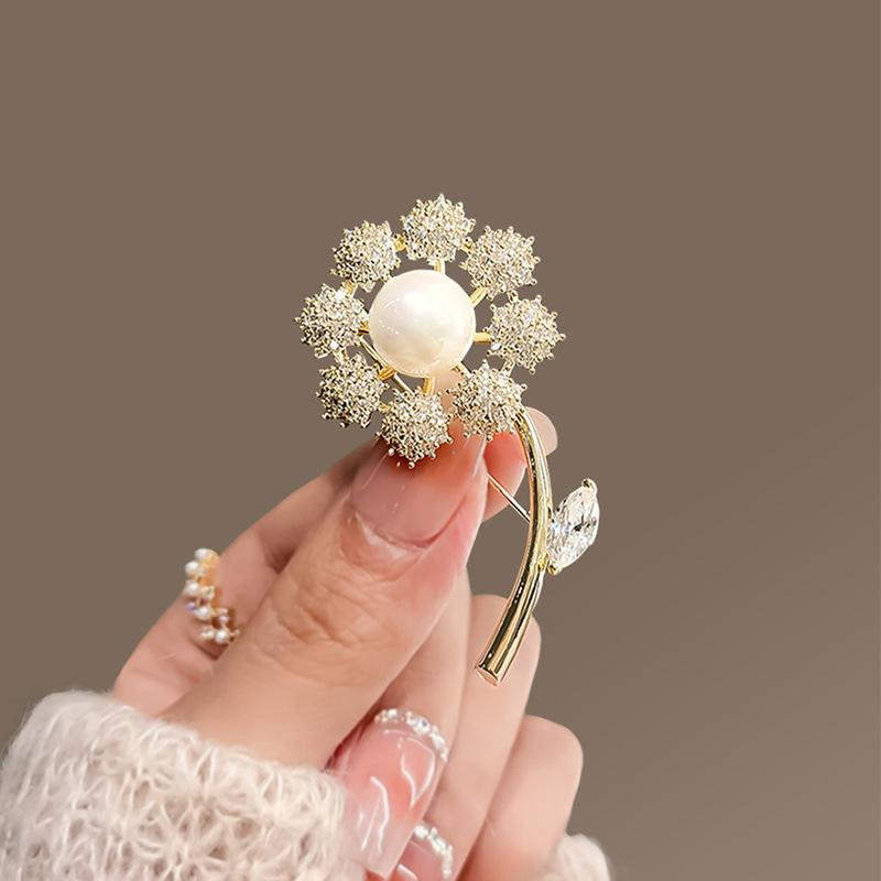 Elegant Wheat Ear Alloy Brooch: High-Grade Pin for Coats and Suits