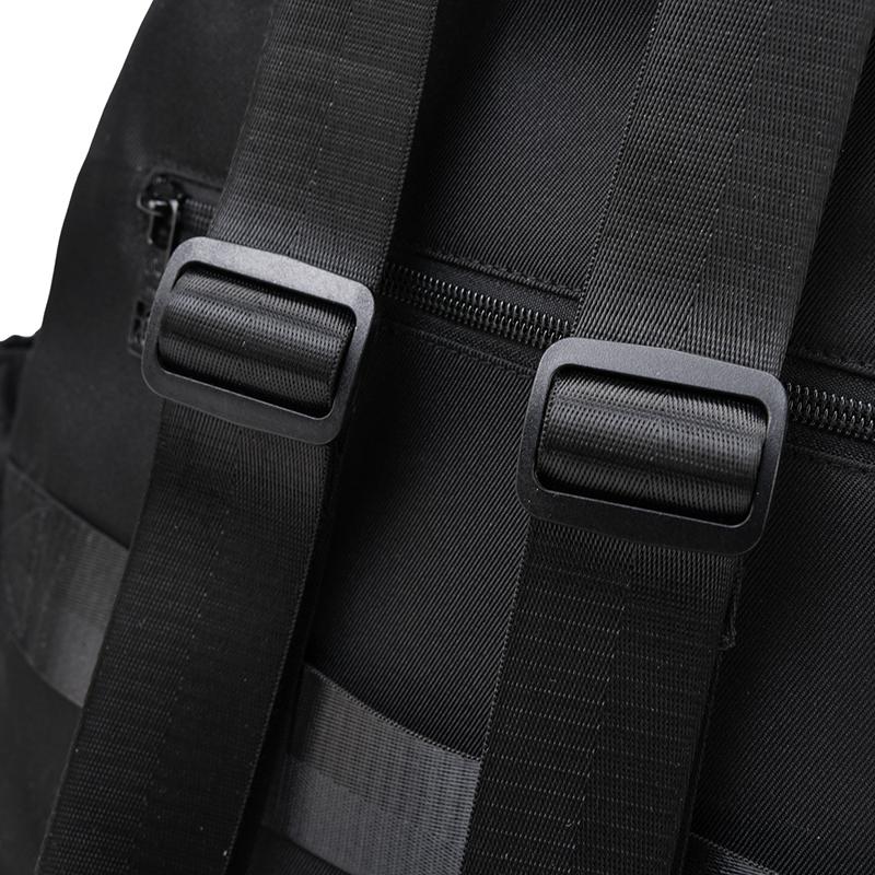 Fashionable Lightweight Backpack with Multiple Carrying Styles and Spacious Compartments for Daily Use