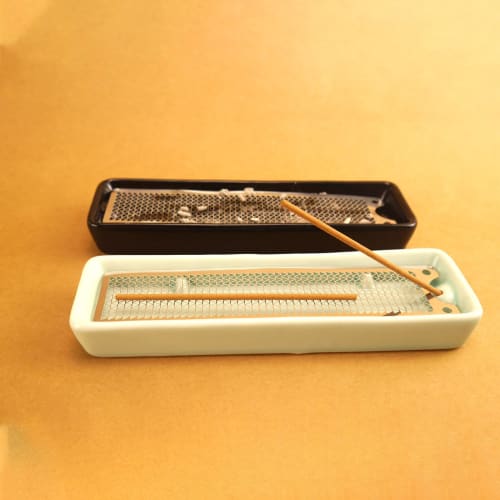 Incense holder, horizontal incense holder, incense burner, Buddhist altar accessory, stylish incense holder, incense burner, blue plum color