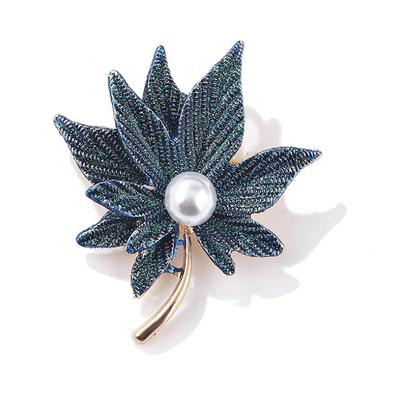 Double-Layer Maple Leaves Brooch Pearl Scarf Hat Pin Statement Jewelry