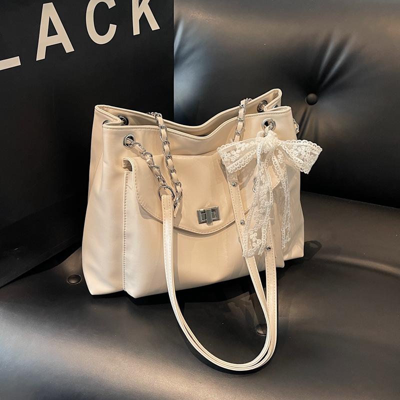 Korean version bag crossbody women's versatile underarm bag 2025 new simple commuter shoulder bag large capacity tote bag