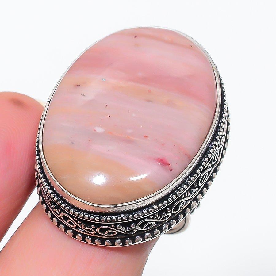 

Кольцо из серебра 925 пробы с натуральным розовым опалом, размер 7 J9k89