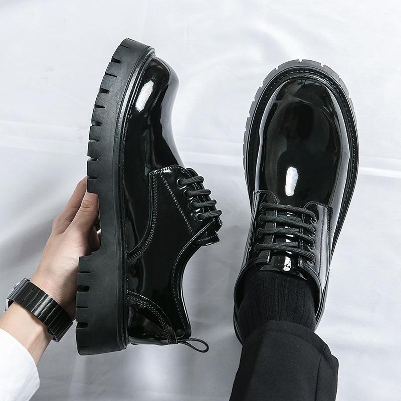 

Мужская обувь45 лакированная кожаная обувь с большой головкой, мужская весенняя новая британская ретро-глянцевая обувь с увеличенным размером 45