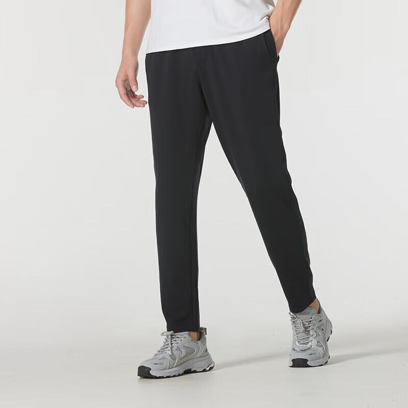 Under Armour Men s Loose Knit Track Pants M