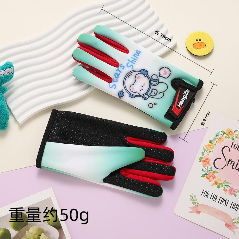 Barnhandskar höst och vinter pojkar och flickor studenter vindtäta tecknade sammet varma utomhus ridning köldtåliga förtjockade handskar