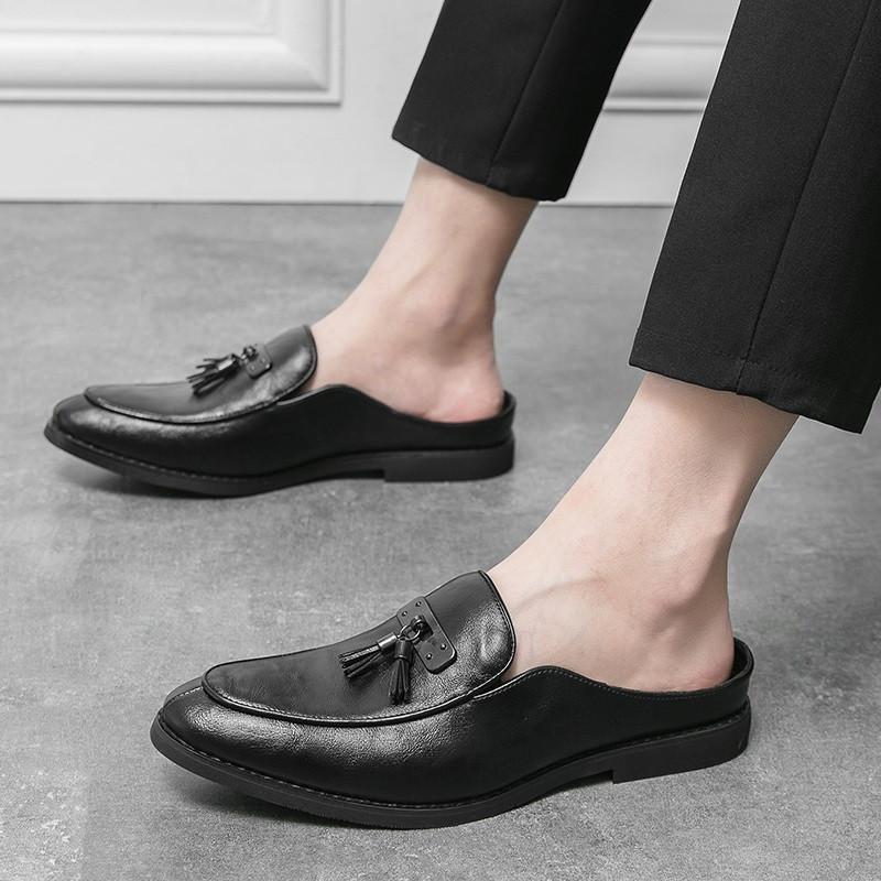 Luxury Designer New Men Black Tassels Half Slippers Shoes Casual Pu Leather Mules Moccasins Breathable Loafers Zapatos Hombre