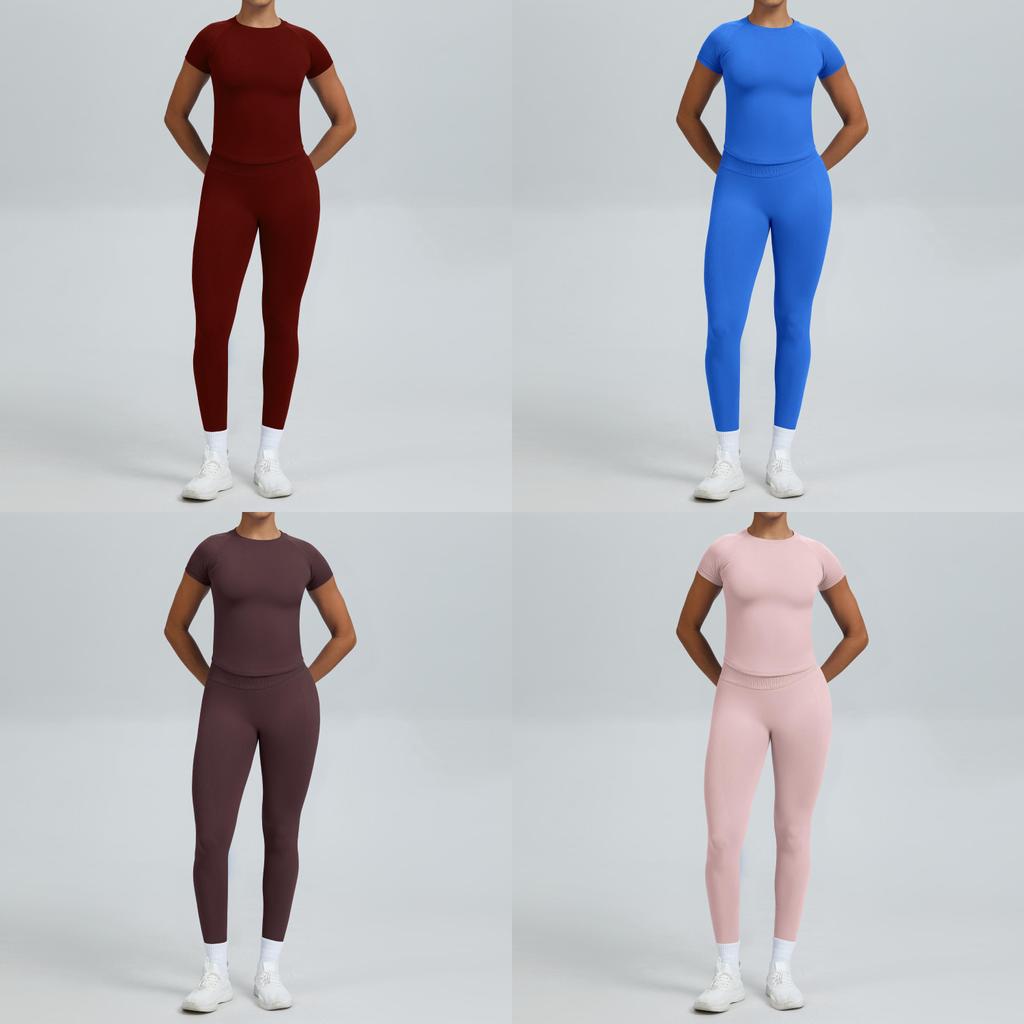 Seamless Yoga Set With Quick Dry Fabric For Female Fitness And Outdoor Running