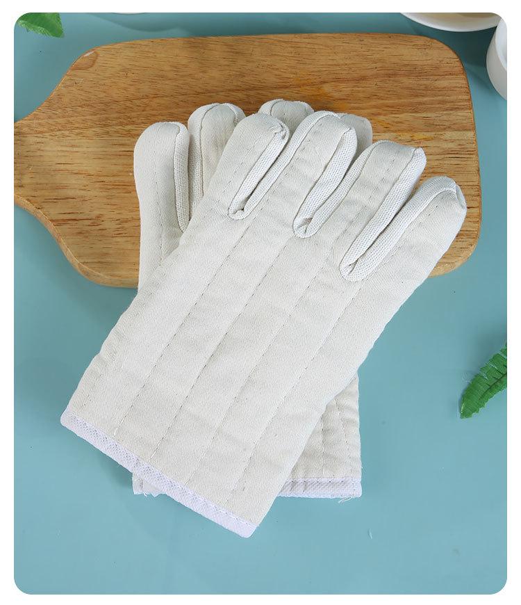 High-Temperature Resistant Industrial Baking Gloves - Five-Finger, Anti-Scald, Heat-Insulating, Wear-Resistant, Thickened Protection.