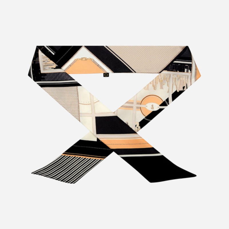 Saint Luxure Lame Black