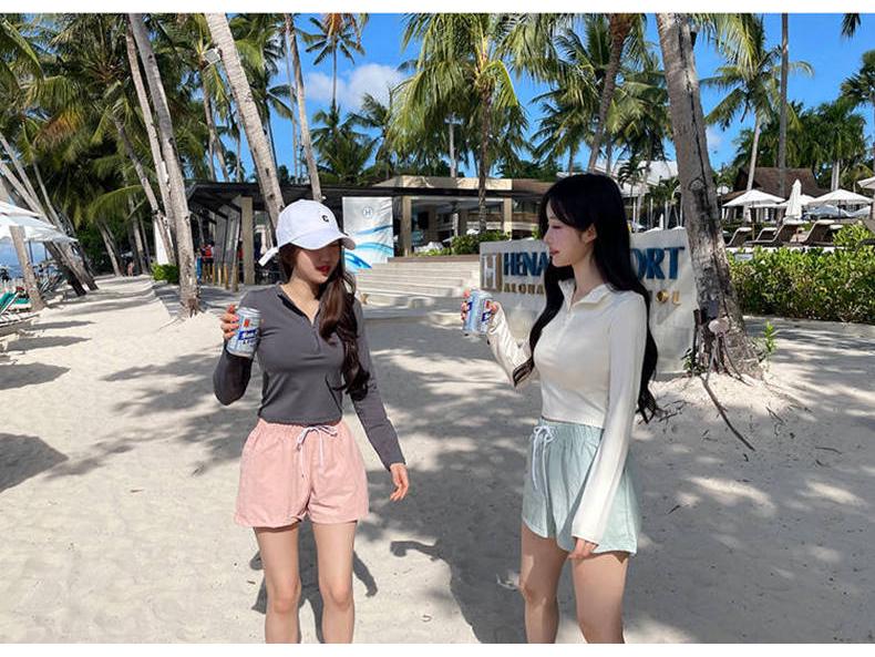 Women's Korean Style Slimming 3-Piece Swimsuit Set: Long Sleeve, Shorts, Sunscreen.