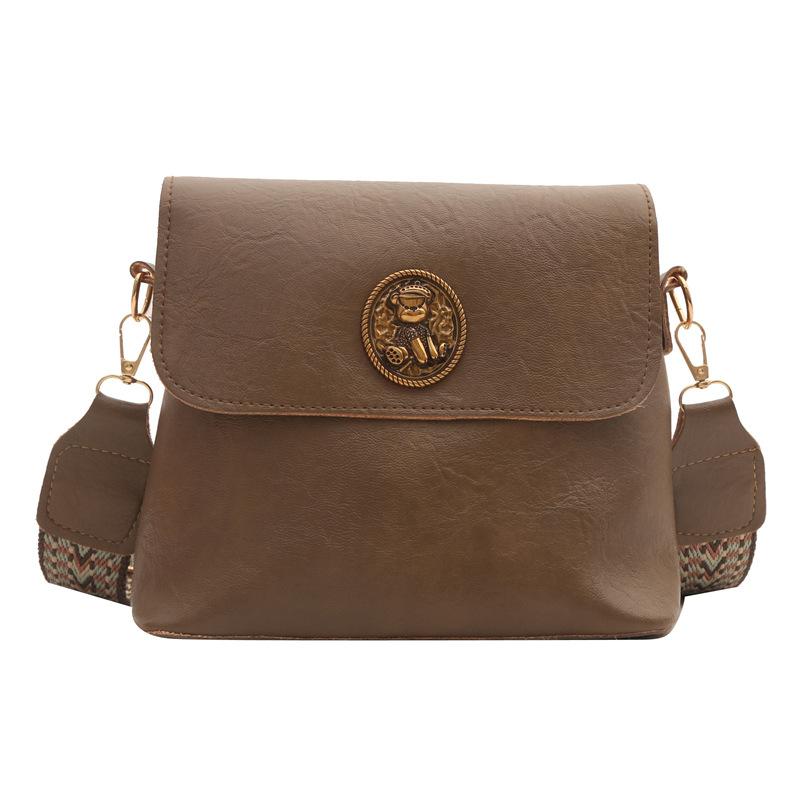 

Retro fashion Korean version wide shoulder strap single shoulder messenger bag women s 2024 spring new versatile ins niche women s bag хакі