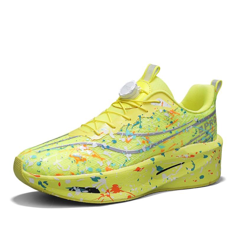 

Couples thick-sole light running shoes Four seasons soft-sole non-slip outdoor running shoes Fashion student breathable sneakers 40