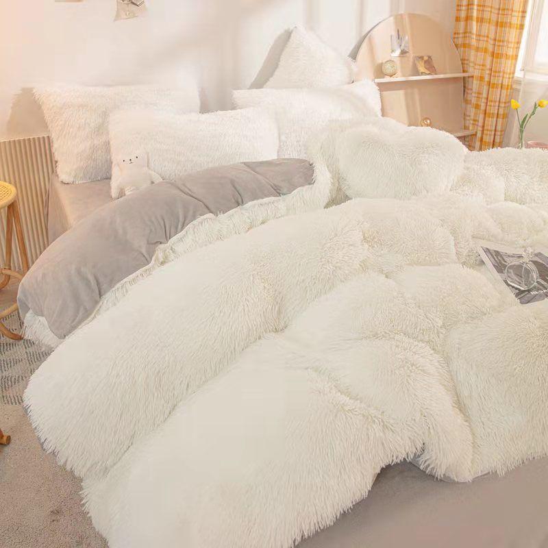 Sutirštintos šiluminės audinės vilnos pliušinis vienspalvis keturių dalių komplektas Crystal Fleece Koralų vilnos patalynės kelių dalių komplektas