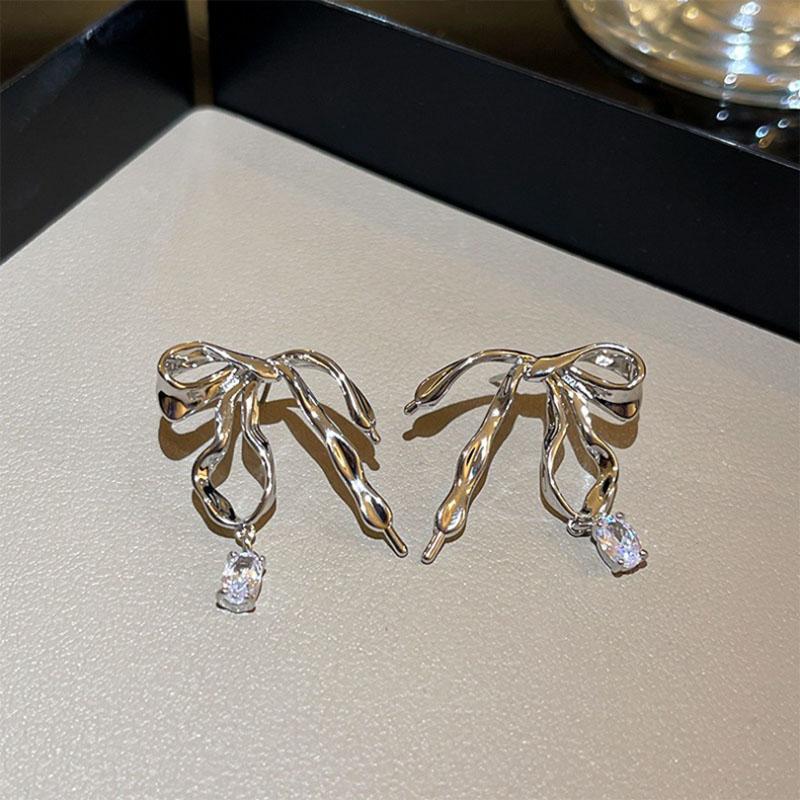 Y2K Exaggerated Big Bowknot Dangle Earrings for Women Irregular Zircon Bow Personalized Sweet Accessories Fashion Jewelry