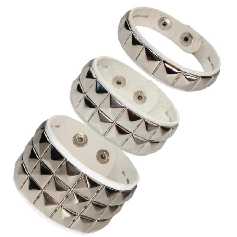 1 Stück Punk Goth Rock spitze Nieten Kegel Nieten Leder Manschette Armband Für Männer Hip Hop Frauen klobiges Armband Pulseras Schmuck