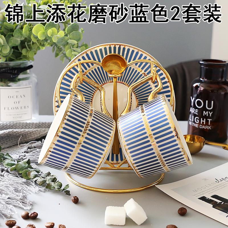 

Керамическая чашка Кофейная чашка Набор Британский стиль Послеобеденный чай Чайный сервиз Креативная чашка Бытовая С блюдцем Подставка для ложки Regular