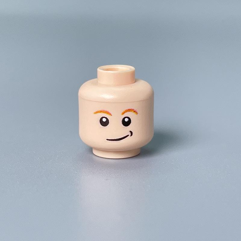 Building Block Minifigure Heads Set – Facial Expressions in Yellow