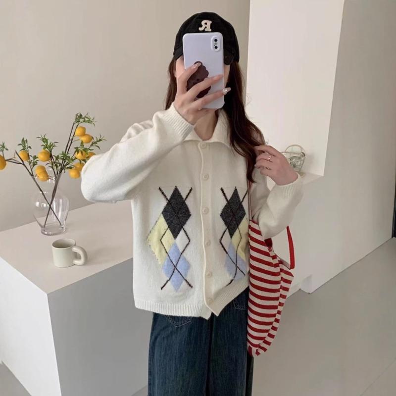 Retro literary and artistic contrasting color diamond lapel knitted cardigan top women's loose lazy wind age-reducing sweater jacket