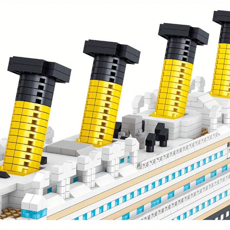 4404PCS Titanic Bausteine Kreuzfahrtschiff Mini Zusammenbauen Steine Modell Spielzeug Bausätze Desktop Dekoration Weihnachtsgeschenke für Kinder Ohne Box