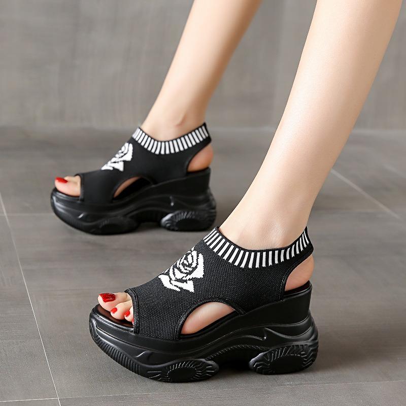 Summer flower round head flying woven muffin bottom fashion style foot cover women's large size platform sandals
