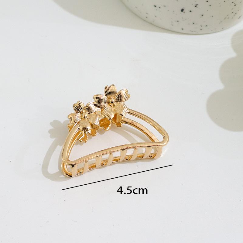 Small Metal Shark Hair Clip for Girls - Korean Internet Celebrity Style Claw Clip Hair Accessory