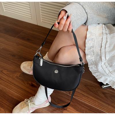 Summer New Crescent Bag Versatile Nylon Casual Commuter Handbag Fashion Premium Textured Shoulder Bag Women
