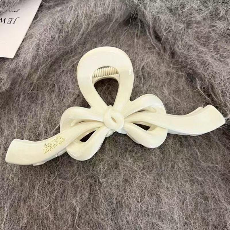 

High-End Women s Large Bow Hair Claw Clip - 2025 Winter Ribbon Design