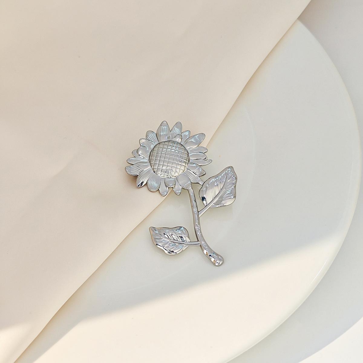Creative Angel Sunflower Brooch Simple Glossy Candy Folds Eagle Stainless Steel Pin
