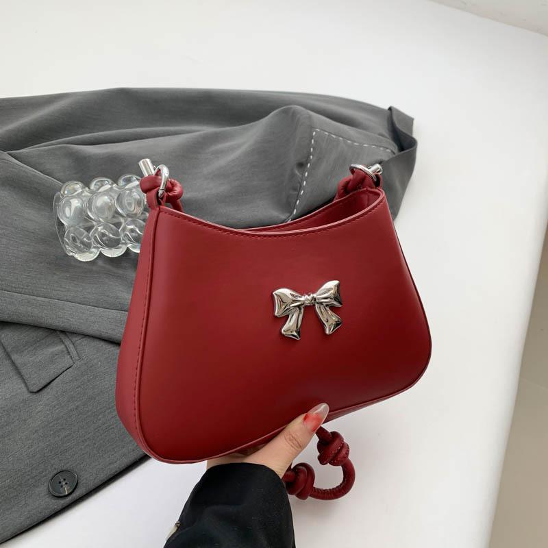 Winter New Personalized High-value Bow Portable Crescent Bag Sweet Retro Niche Design Armpit Bag