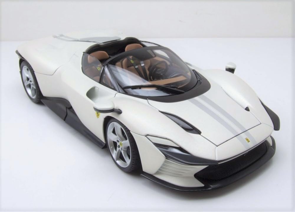 Bburago Signature 1/18 Ferrari Daytona SP3 (White) 2022