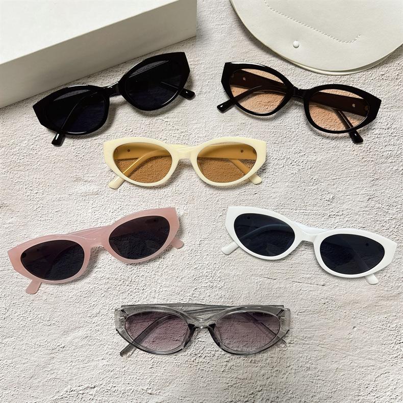Vintage Personalized Small Oval Frame Sunglasses Unisex High Sense European American Retro Streetwear UV Protection Outdoor Sun Glasses Shades