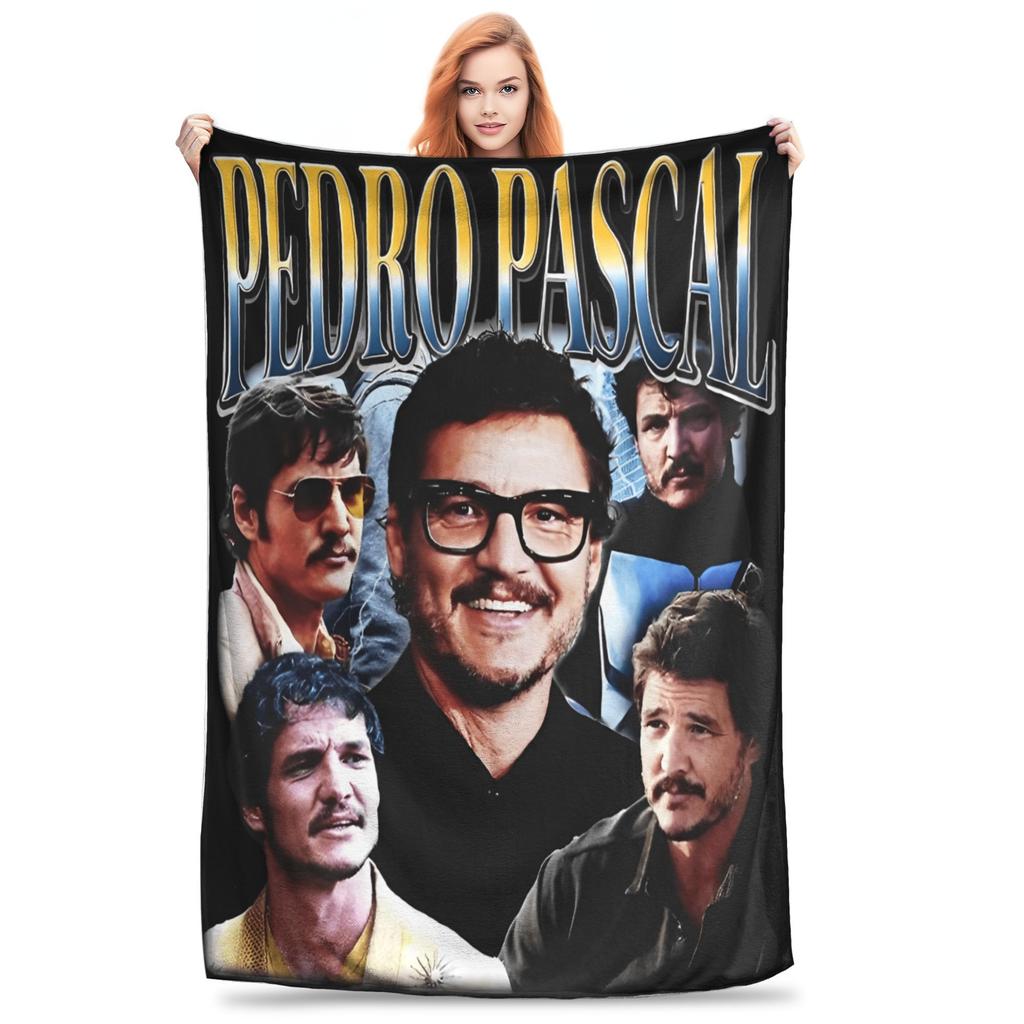 Pedro Pascal Knuffel Deken Jongen Meisje in Roze Flanellen Plaid Voor Woonkamer Super Zacht Aangepaste Kwaliteit Dekbed Cadeau Idee
