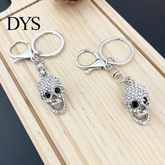 Unisex Keyring Bling Rhinestone Skull Keychain, Halloween Gothic Keychain Pendant, Handbags Backpacks Purse Charm Accessory Decorative Key Chain