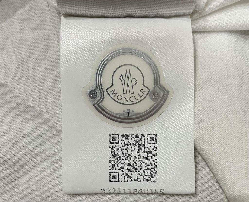 Used MONCLERShort sleeve T-shirt mens