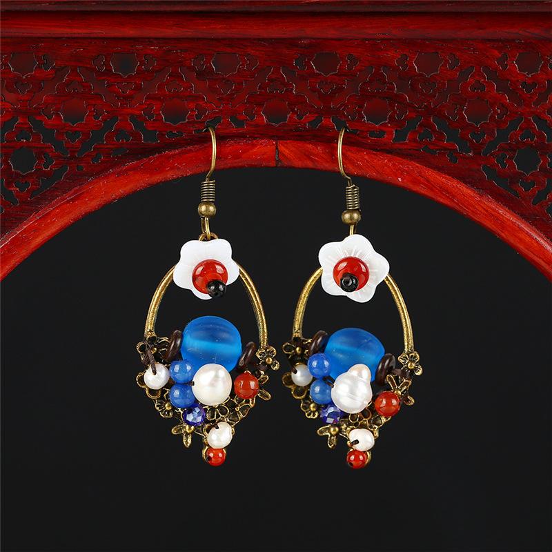 Handmade Classical Jade Fringed Earrings, Retro Female Long Style Temperament Agate Shell Antique Earrings, Earrings.