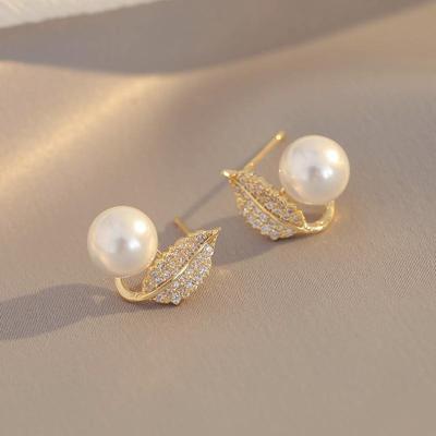 Retro French Style Pearl Earrings For Women