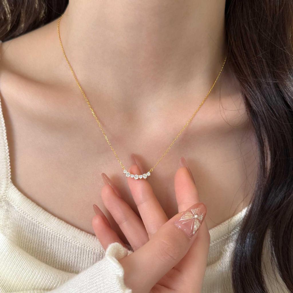 S925 Sterlingsilber Zirkonia Prinzessinnen-Halskette: Vielseitiges, luxuriöses Design für Frauen.