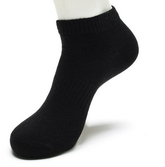 Unisex Spring & Summer Mid-Calf Cotton Socks: Sweat-Absorbent, Breathable Sports & Running Socks
