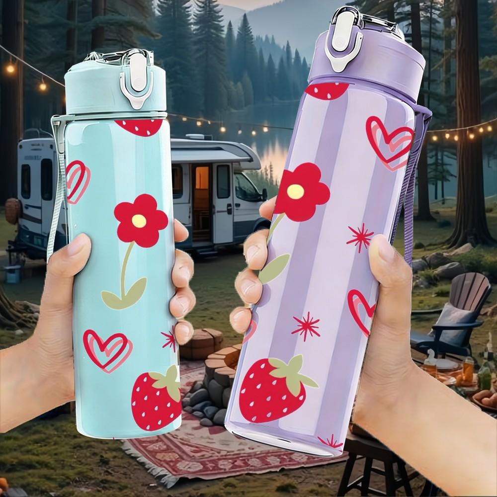 1PC Strawberry And Heart Cute Sweet Pattern 750ml Color Plastic Sports Water Bottle Leakproof Flip Straw Lid Suitable for Sports Office Home Use