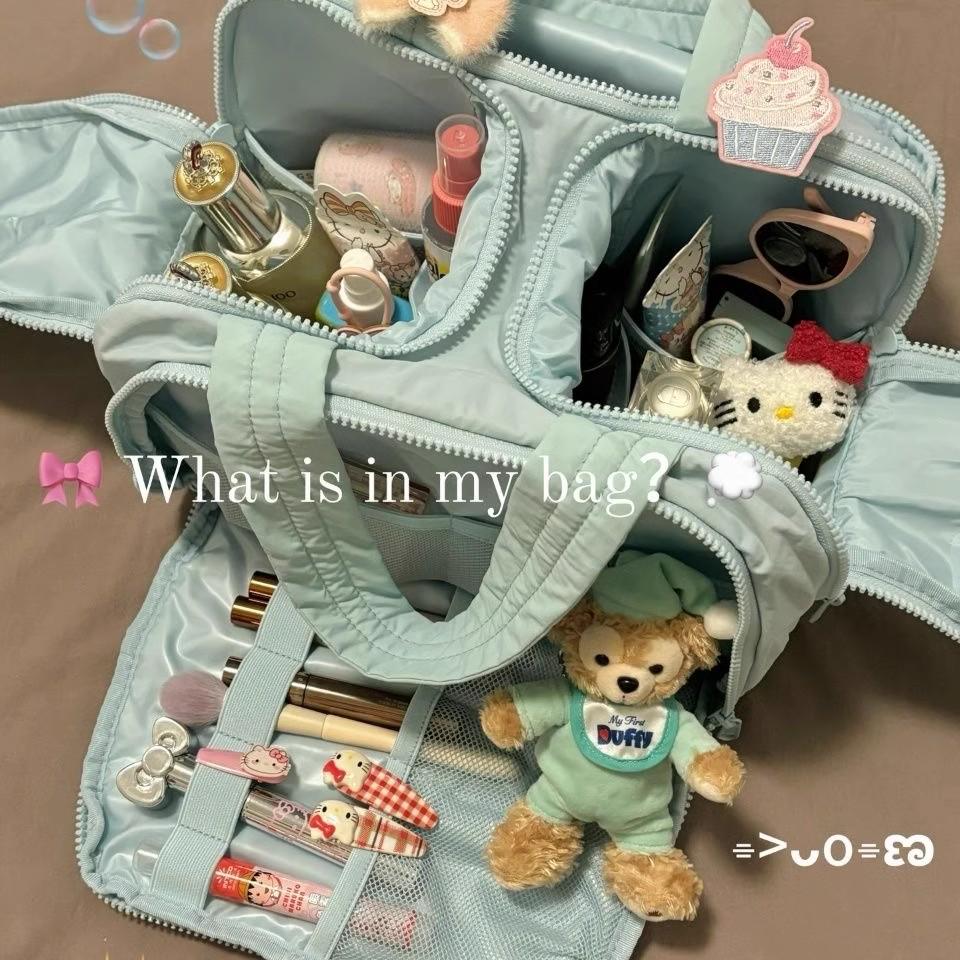 Waterproof Lightweight Partitioned Travel Makeup Bag - Large Capacity Portable Handheld Toiletry Organizer