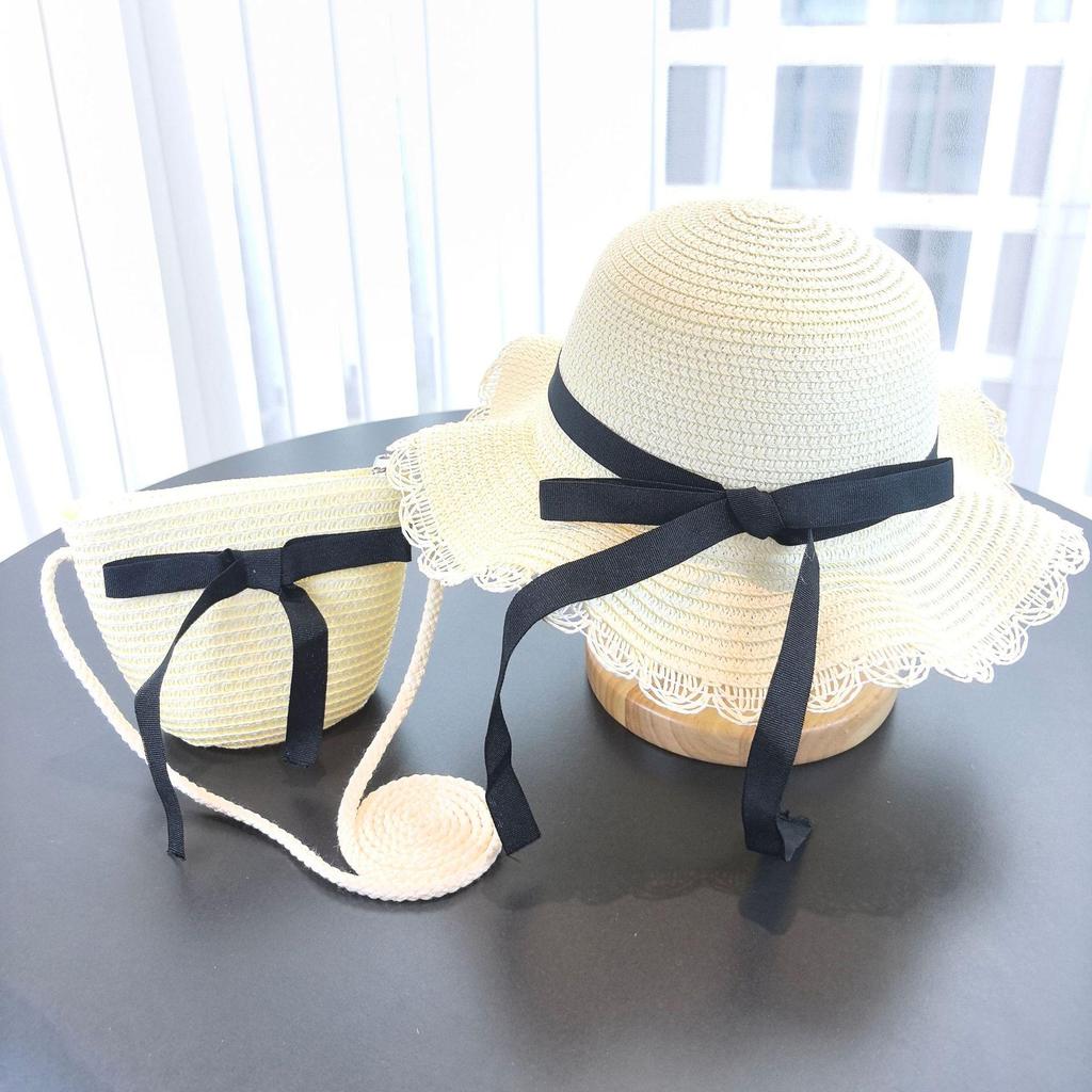 Letni słomkowy kapelusz typu bucket hat z ochroną przeciwsłoneczną dla dziewczynki, na plażę i podróż