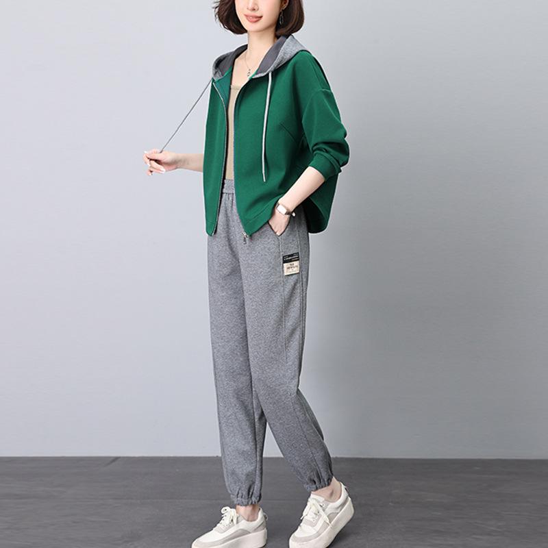 

Женский спортивный костюм большого размера - Стильный осенний костюм-двойка для мам среднего возраста M (suggested 100-115 lbs)