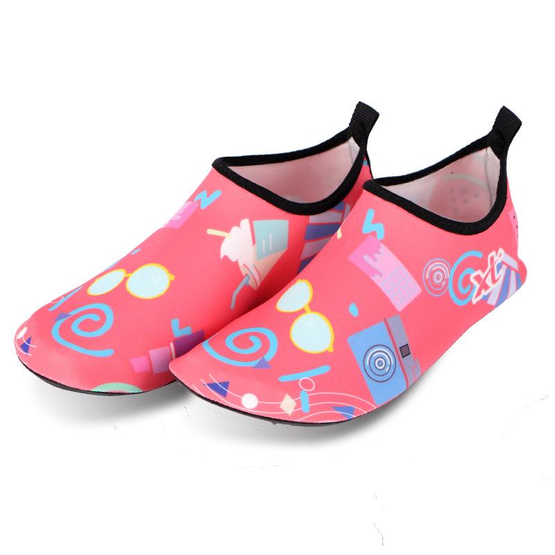 Quick-drying beach shoes men's and women's diving snorkeling shoes wading beach socks women's swimming non-slip soft-soled quick-drying