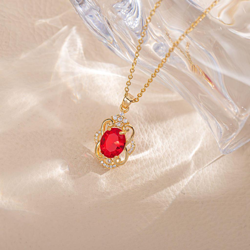 Alloy Diamond Zircon Necklace and Earrings Set with Exotic Style Ornaments