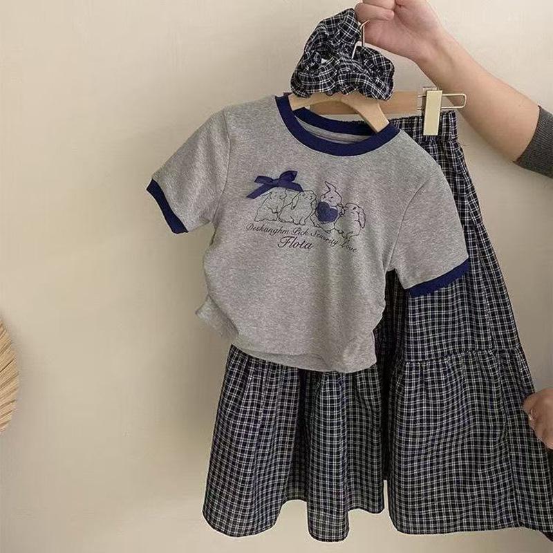 Girls' Contrast Edge T-Shirt & Plaid Skirt Set - Cartoon Embroidery (2-Piece Summer Outfit)