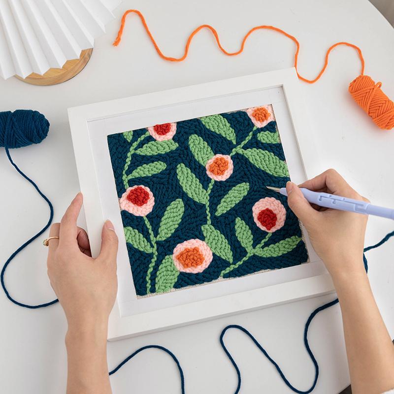 Punch Needle Embroidery Pen Adjustable Rug Yarn Punch Needle Threader Punch for Embroidery Cross Stitching Beginner Tool